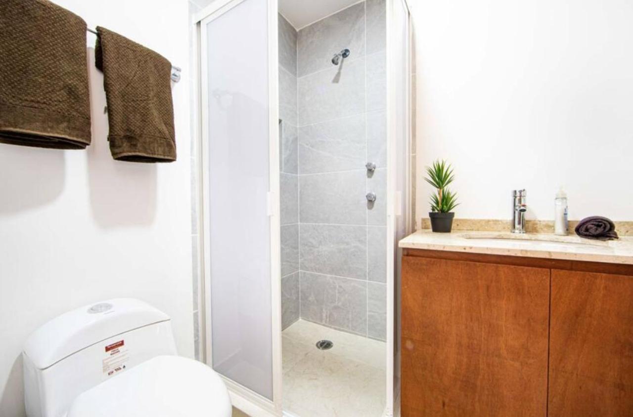Comfy With Private Balcony & Natural Light - Xola Apartment *